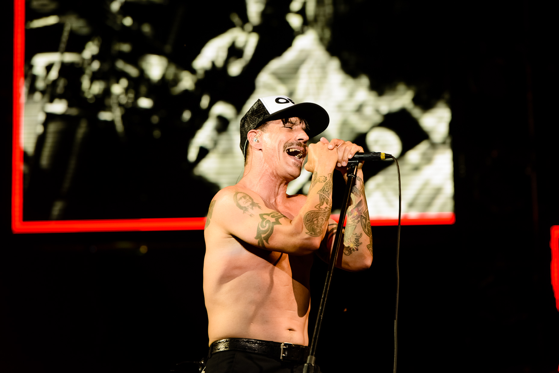 Red-Hot-Chili-Peppers-Anthony-Austin-Music-Commercial-Photography-Live.jpg